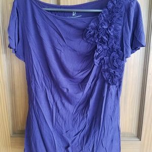 NY&C purple tee, medium